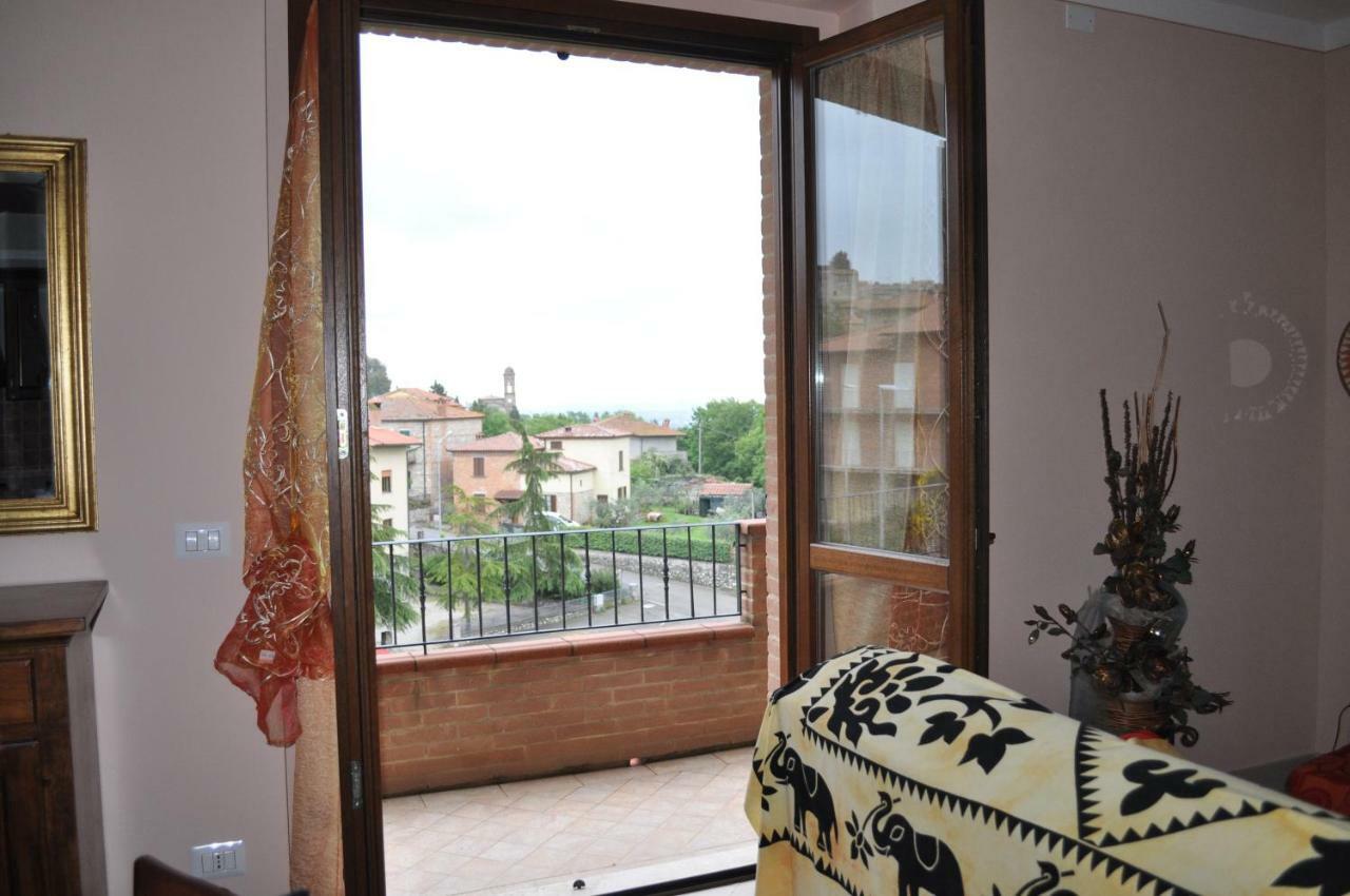 Отель La Terrazza Da Barbara Торрита-ди-Сьена Экстерьер фото